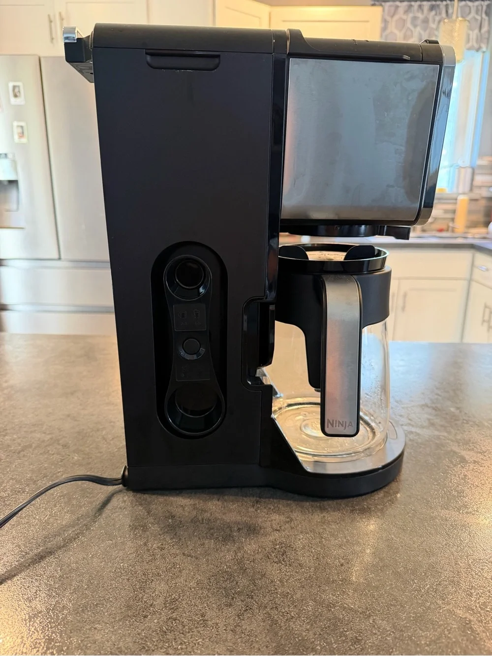 Ninja Coffee Maker - Black with Transparent Reservoir and Glass Carafe